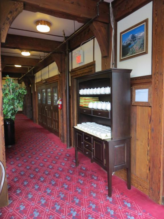 Prince Of Wales Hotel Waterton Park Luaran gambar