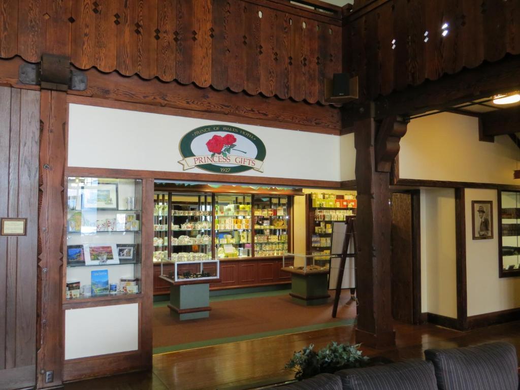 Prince Of Wales Hotel Waterton Park Luaran gambar