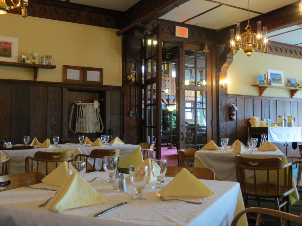 Prince Of Wales Hotel Waterton Park Luaran gambar