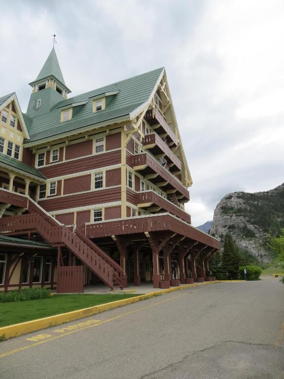 Prince Of Wales Hotel Waterton Park Luaran gambar